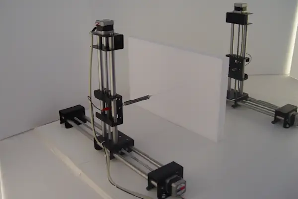 ST600S: early four-axis CNC hot wire cutting machine