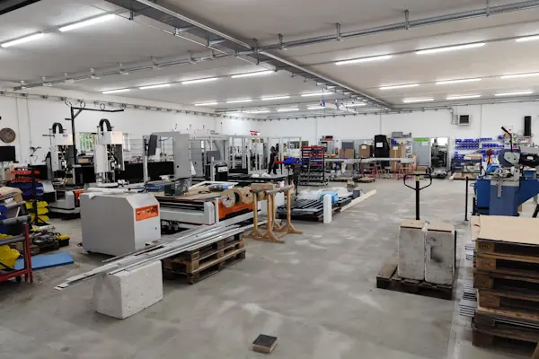 cnc-multitool production hall in 2025